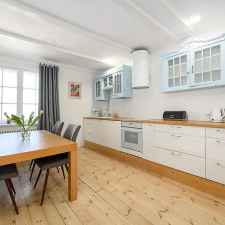 Vintage Na Kamiennej Gorze アパート グディニャ